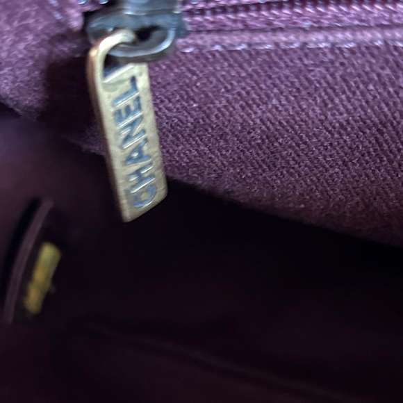 ⚜️⚜️Chanel Authentic Vintage Metallic Gold Quilted Chain Shoulder Bag ⚜️⚜️ - Picture 11 of 16